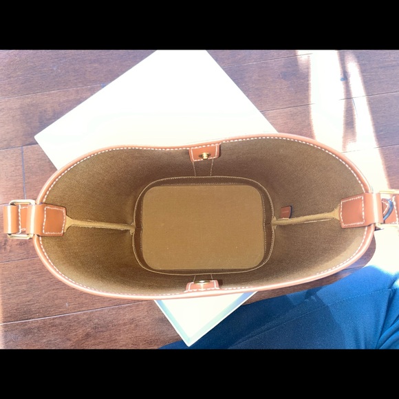 -SOLD- Celine Triomphe bucket bag - Picture 8 of 12